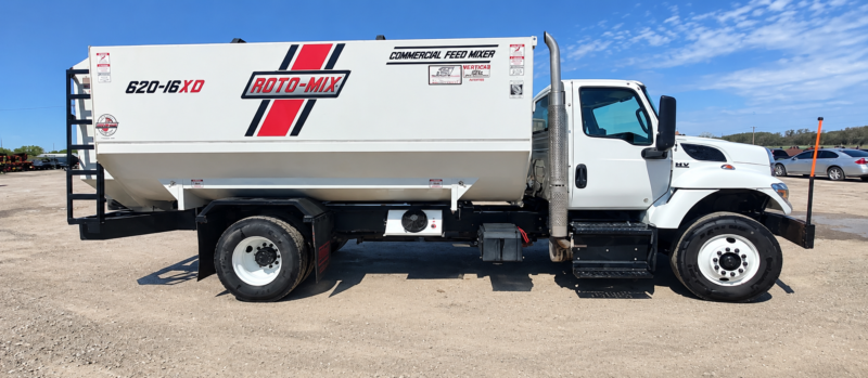 2025 IHC HV507 W/ 2024 620-16 ROTO-MIX