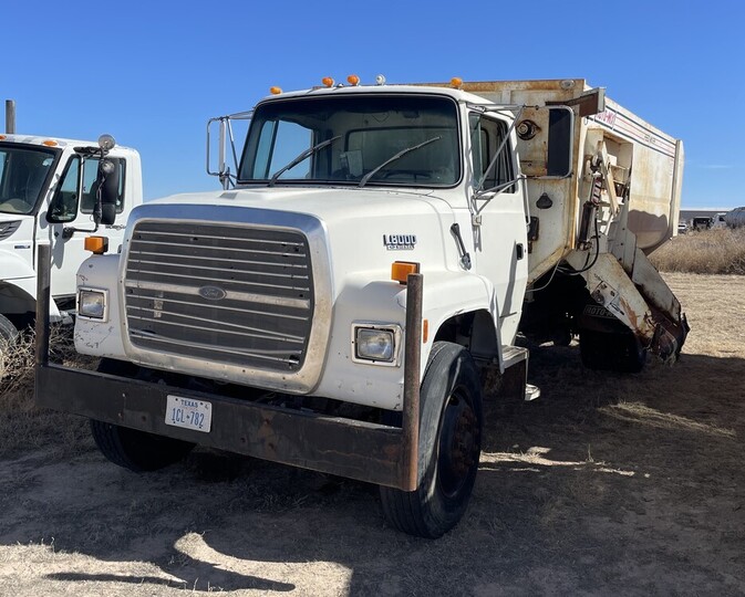 1994 FORD W/ 600-16 ROTO-MIX