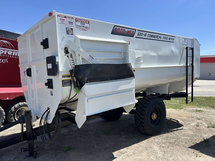 620-16 ROTO-MIX TRAILER