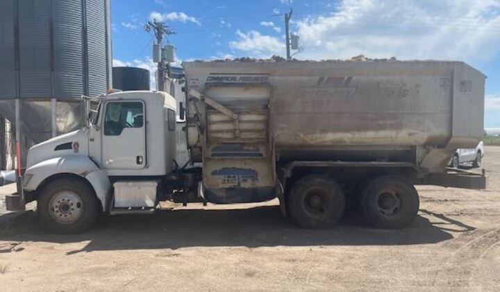 2018 KENWORTH W/ 720-16 ROTO-MIX