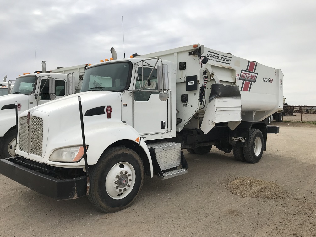 Feed Trucks